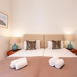 Guestready - S. Bento Bright Home