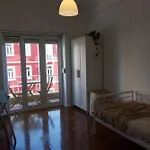 Lisbon Modern Suites - Top Floor