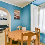 Portuguese Design 1 Bedroom Apartment In The Heart Of Lisbon