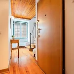 Wonderful Apartment In The Historial Center Of Lisbon