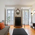 Stunning 1 Bedroom Apartment Near Alfama