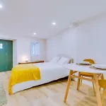 Graceful Studio Apartment G16