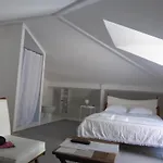 Cozy Independent Room