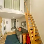 Historical Bica - 3 Bedroom Apartment