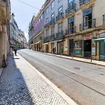 Camoes By Central Hill Apartments