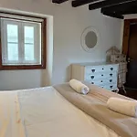 Very Charming Apartment Overlooking S Jorge Castel
