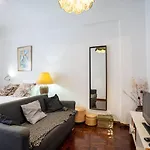 1Br1 In Moscavide, Metro Close