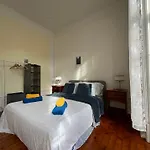 Quarto No Apartamento Pombal Lisboa