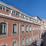 1Bdr Apartment With Ac And Terrace By Lovelystay