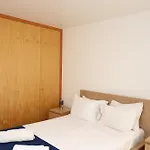 Quiet Prince Apartments
