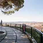 Happy Stay Lisbon - Suite With A View, Private Terrace & Ac