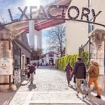 Guestready - Colourful And Modern Lxfactory