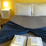 Santa Barbara Apartment