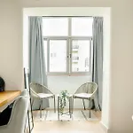 Soar Home I Urban Nest - Near Airport & Green Park