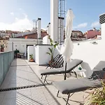 Penthouse For The City Lovers - Parking & Views