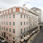 Altido Downtown Pier Apartments