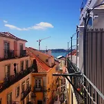 Light Of Lisbon Apartments II