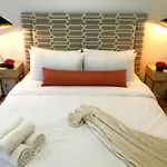Lisbon Finestay Palace