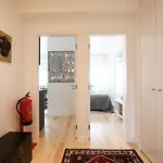 Central Lisbon Luxury Apartment