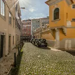 Lapa Cozy Flat With Mezzanine