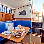 Bmyguest-Evamia River Boat