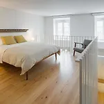 Glory Days Lisbon Apartments