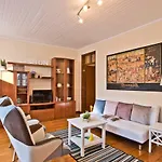 Old Town\' Sunny&Quality
