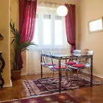 Luna Apartment