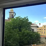 Lavra Tram Apartment