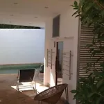 Palacete Angeja Guest House