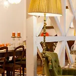 Chiado 4-Bedroom Flat