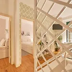 Lisbon Boutique Graça