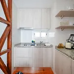 Fanqueiros 196 - Center City Apt