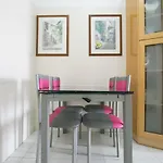 Rua Luciano Cordeiro Bhuiyan Family Host