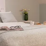 Lisbon Apartment Bairro Alto 4