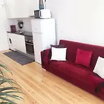 20 1 - Lisbon Central Apartment With Terrace