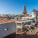 Lv Premier Apartments P.Real- Pi