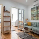 Flh Downtown Central Flat With Balcony