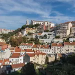 Modern Apartment With View Near Castelo De Sao Jorge