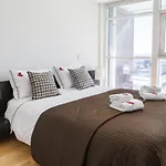 Rent4Rest Lisbon Parque Das Nacoes 17Th Floor River View