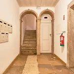 Spacious Apartment In The Perfect Lisbon Location, By Timecooler