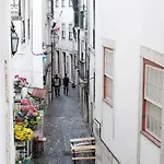 Lisbon Alfama S. Pedro Typical