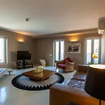 Apartments Pateo - Lisbon Lounge Suites