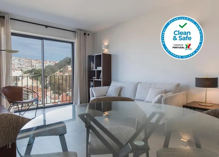 Modern Apartment With View Near Castelo De Sao Jorge