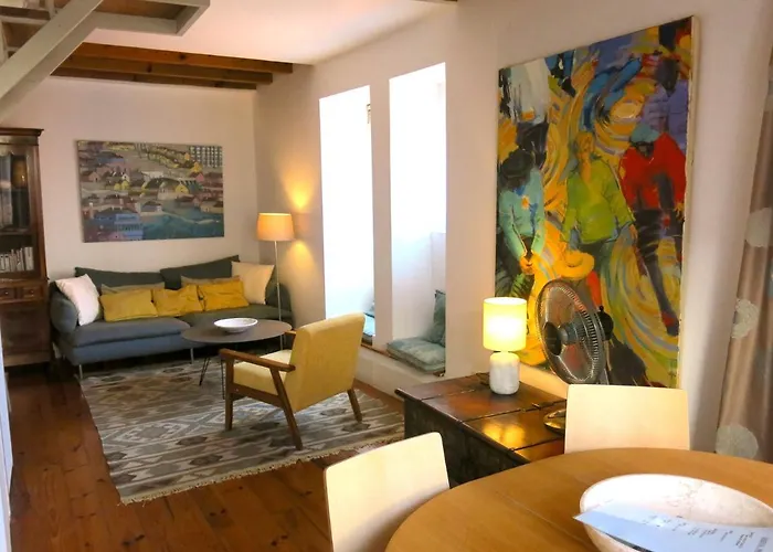 Magnificent Duplex In Mouraria