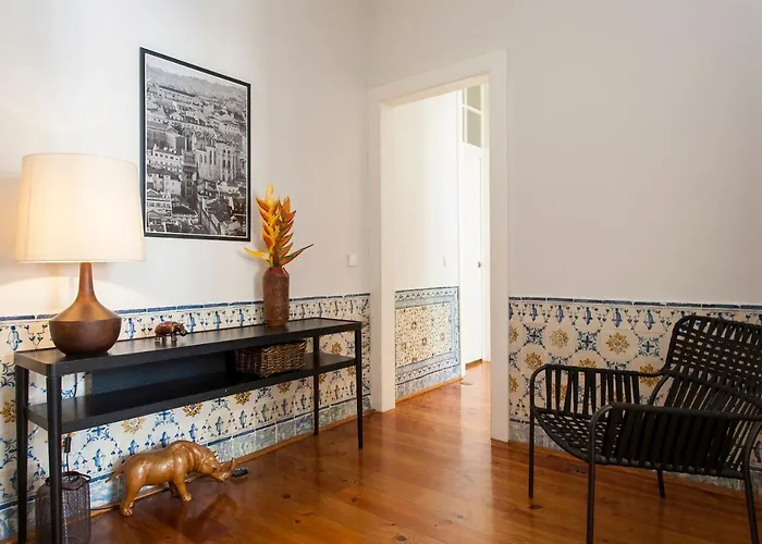 Correeiros Downtown Duplex & Deluxe Apartment