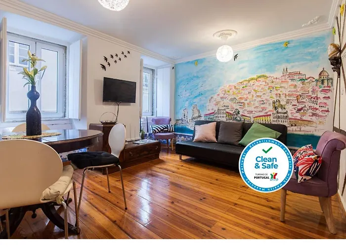 Amazing Camoes Apartment - Chiado, Lisbon