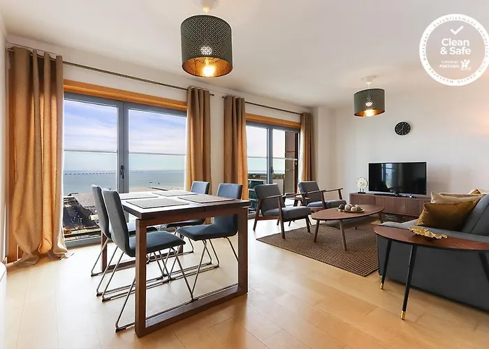 Expo Panoramic Views By Homing