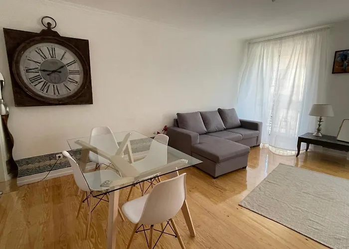 Beautiful Apartment Downtown Lisbon