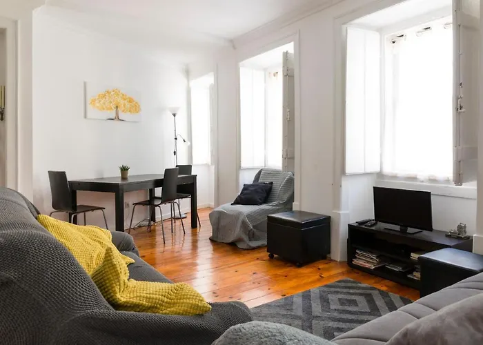Estrela Garden Apartment